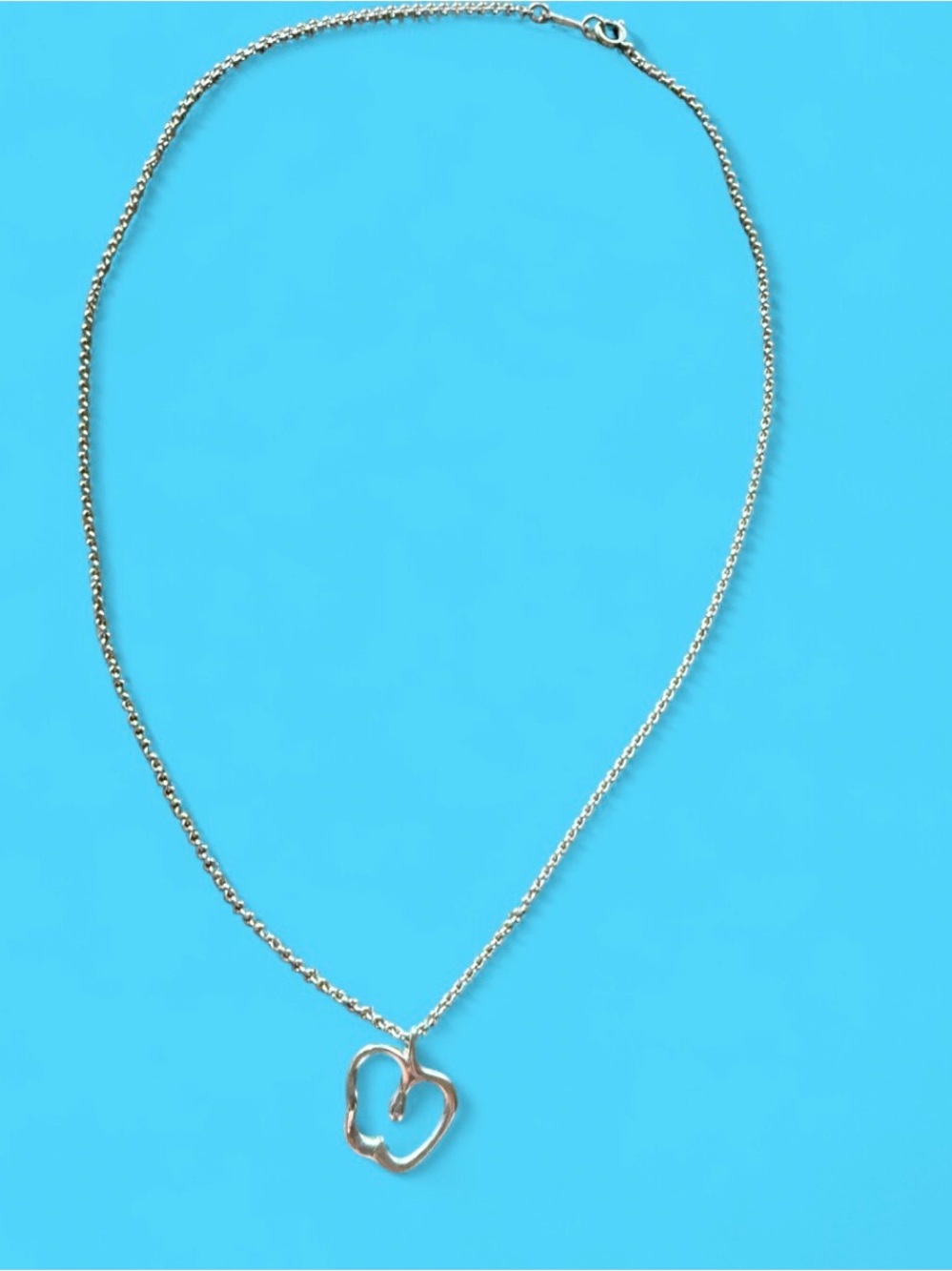 Tiffany & Co. Elsa Peretti Open Apple pendant necklace